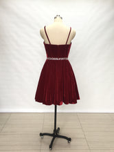 Load image into Gallery viewer, Spaghetti Straps Burgundy Velvet Short Homecoming Dress with Pockets