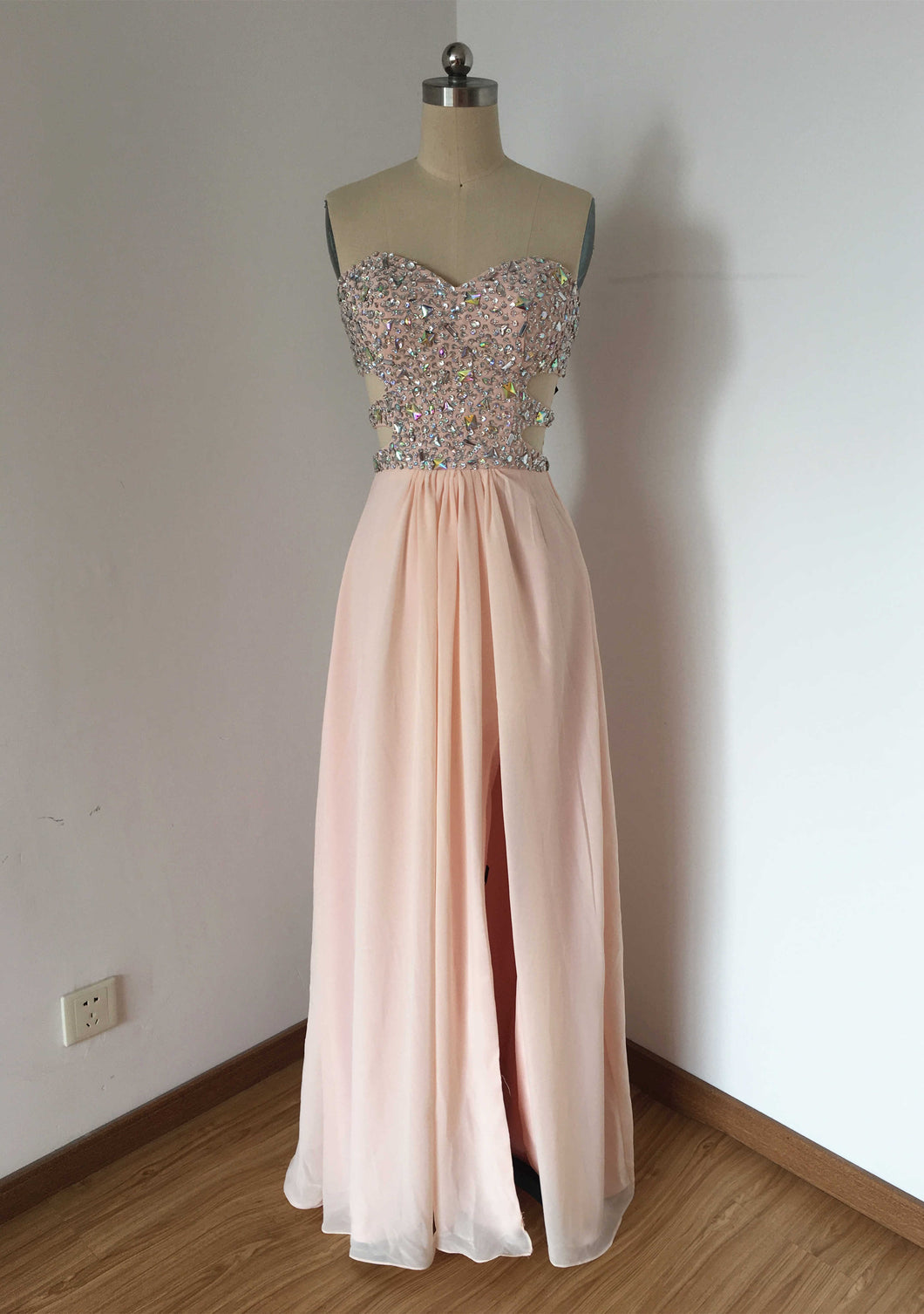 Sweetheart Pale Pink Chiffon Long Prom Dress with Front Slit