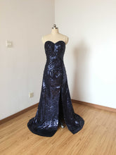 Load image into Gallery viewer, Sweetheart Navy Blue Sequin Long Prom Dress with Slit