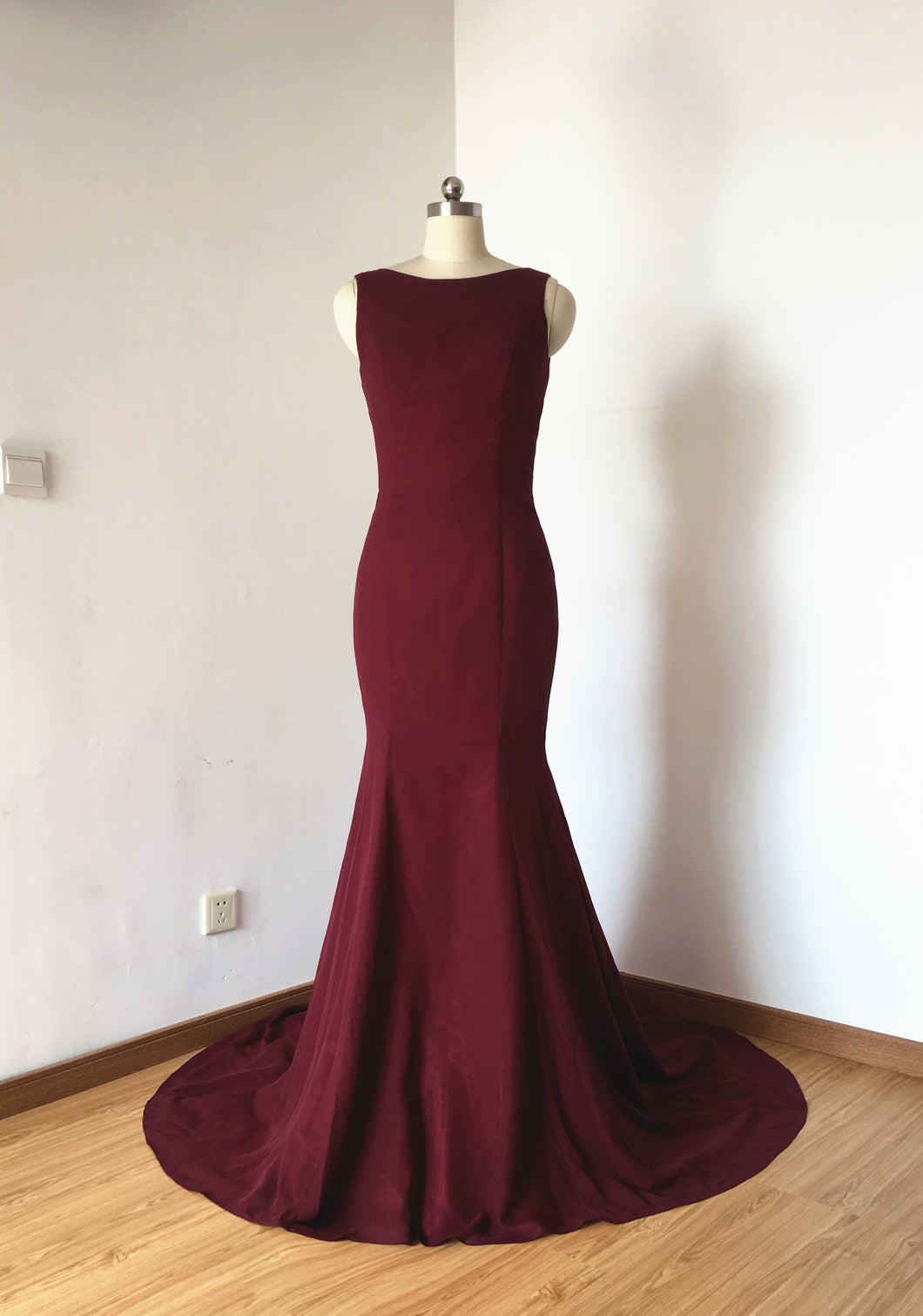 Mermaid Backless Burgundy Chiffon Long Prom Dress