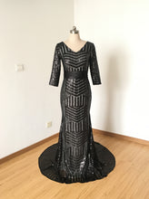 Load image into Gallery viewer, Mermaid V-neck Black Sequin Long Prom Dress Long Sleeves