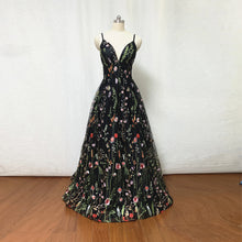 Load image into Gallery viewer, Black Floral Fairy Prom Dress Spaghetti Straps Long Evening Dress with Horsehair Hem