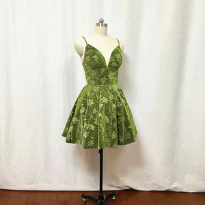 Green Floral Homecoming Dress 2023 Short Spaghetti Straps Party Dress with Pockets