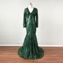 Load image into Gallery viewer, Mermaid Prom Dress with Long Sleeves Emerald Green Sequin Dress