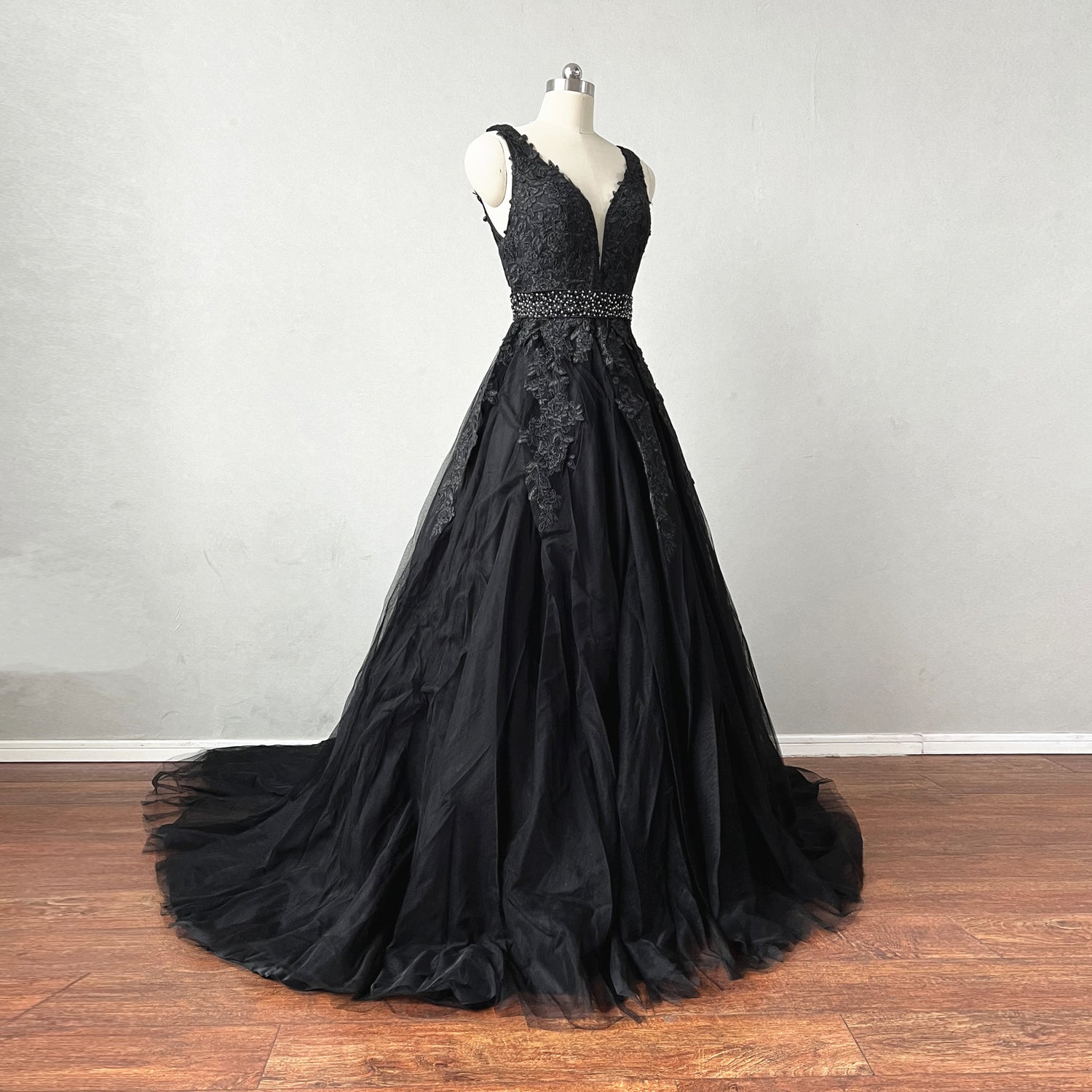 Ball Gown Prom Dress V-neck V-back Evening Dress with Beaded Waistband DressCulture Ball Gown Prom Dress V-neck V-back Evening Dress with Beaded Waistband DressCulture