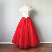 Load image into Gallery viewer, Ball Gown Prom Dress Champagne Red Tulle Corset Back