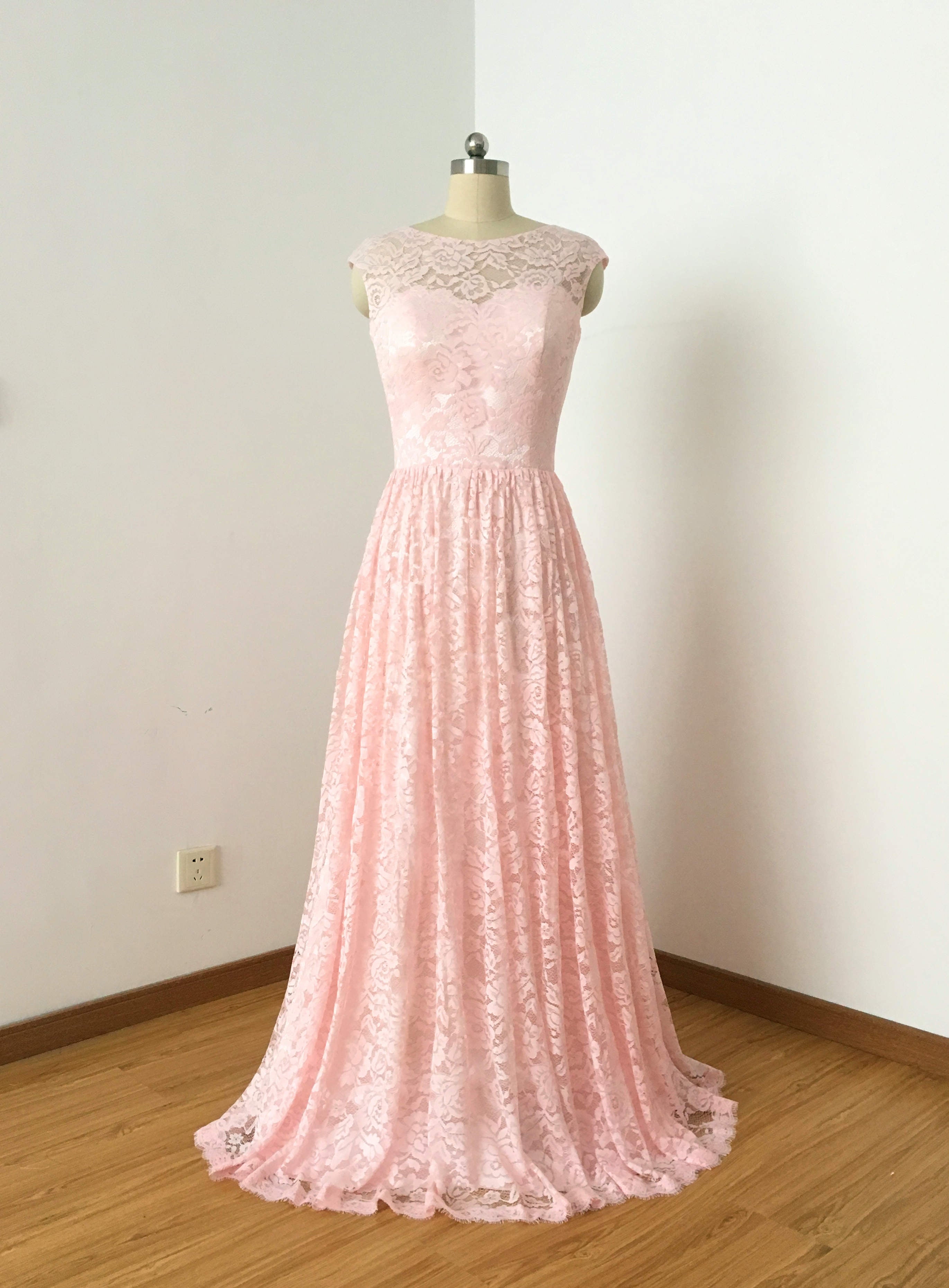 Cap Sleeves Sweetheart Blush Lace Long Bridesmaid Dress with Back Butt –  DressCulture