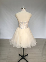 Load image into Gallery viewer, Halter Champagne Tulle Short Homecoming Dress
