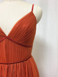 Burnt Orange Tulle Prom Dress 2023 Spaghetti Straps Boho Bridesmaid Dress